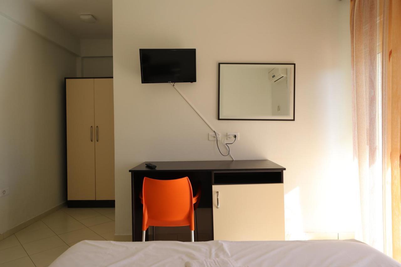 Horizon M&m Hotell Dhërmi